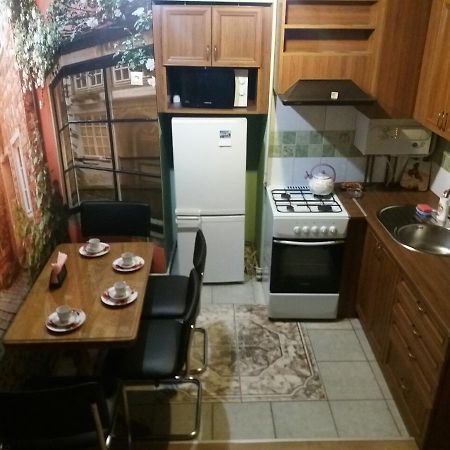 לבוב Apartment On Ploshcha Svyatogo Teodora מראה חיצוני תמונה